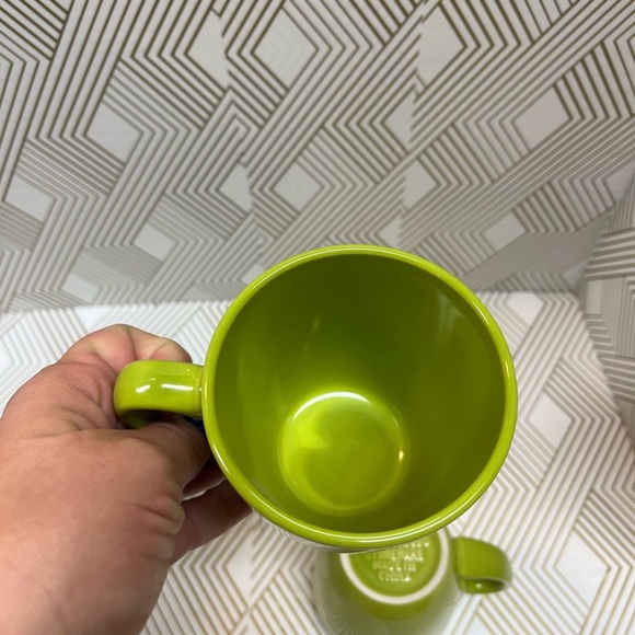Vintage Corelle Coordinates Lime Green Stoneware Coffee Mugs Set Of 2 - Picture 7 of 8